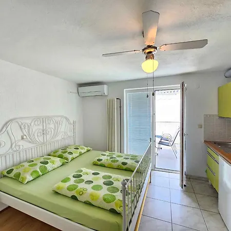 Apartment In 44643